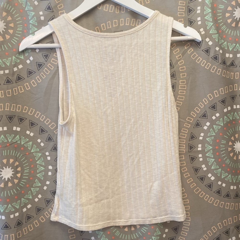 AEO First Essentials Tank - Picture 2 of 4